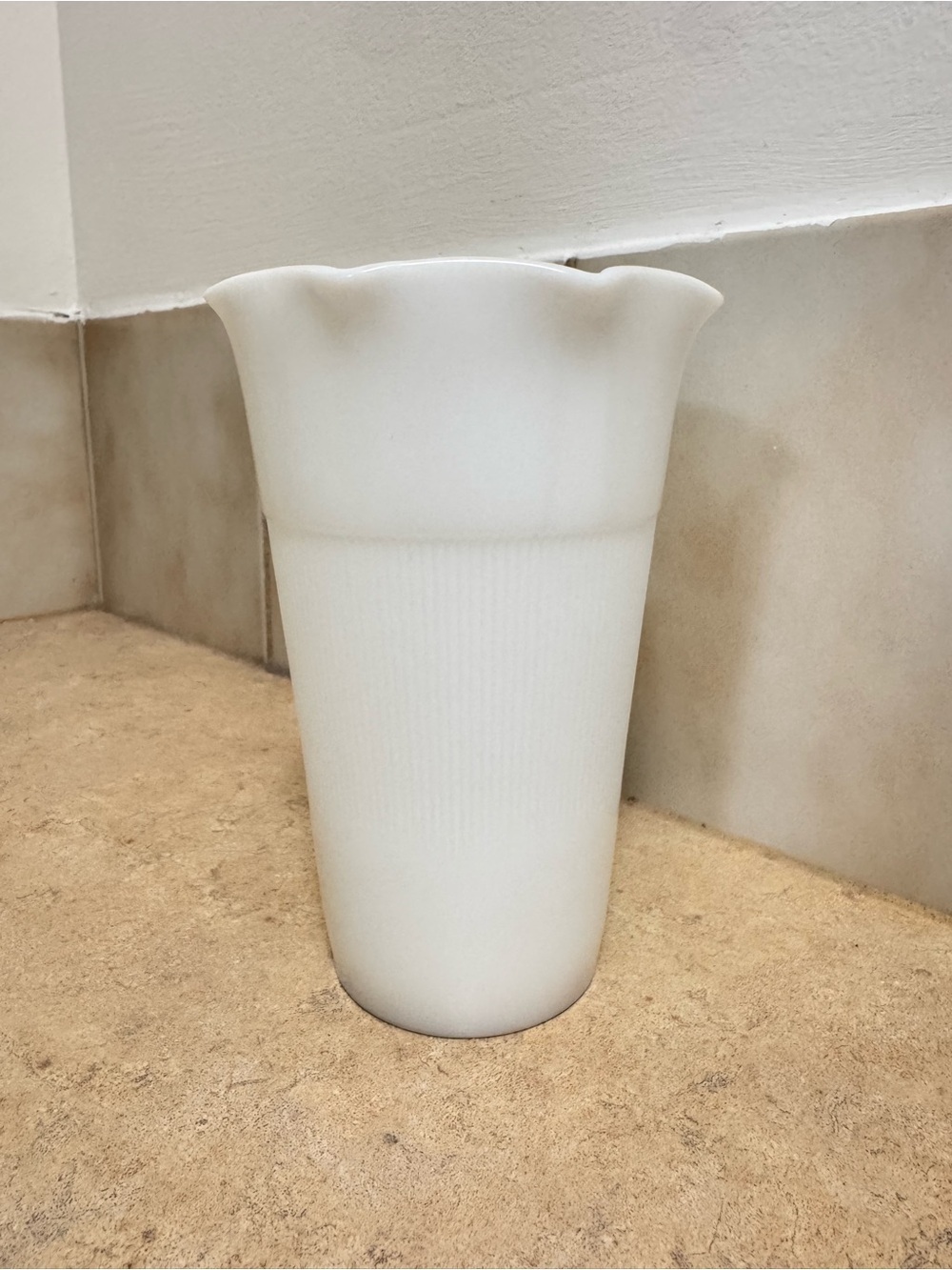 White Milk Glass Scalloped Vase | Ribbed Pedestal Bud Vase - Picture 4 of 10